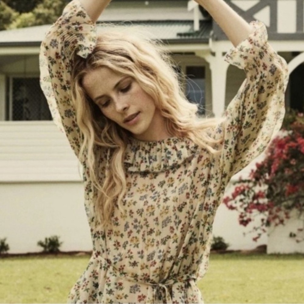 Doen Cadence Top in Bouquet Floral Silk Small